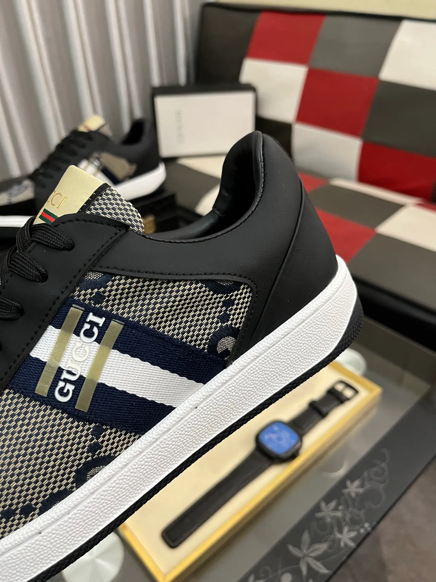 Men's Men's Shoes 💰400⌚️⌚️【GUCCI】Gucci men's latest white shoe series casual shoes! The official website is built 1:1. Upper: Made of imported cowhide, with electric embroidery ➕Inner lining: Made of high-quality first-layer pigskin, soft and comfortable. Picky material selection and exquisite workmanship give you the best enjoyment. Size: 38-444️⃣Colors available